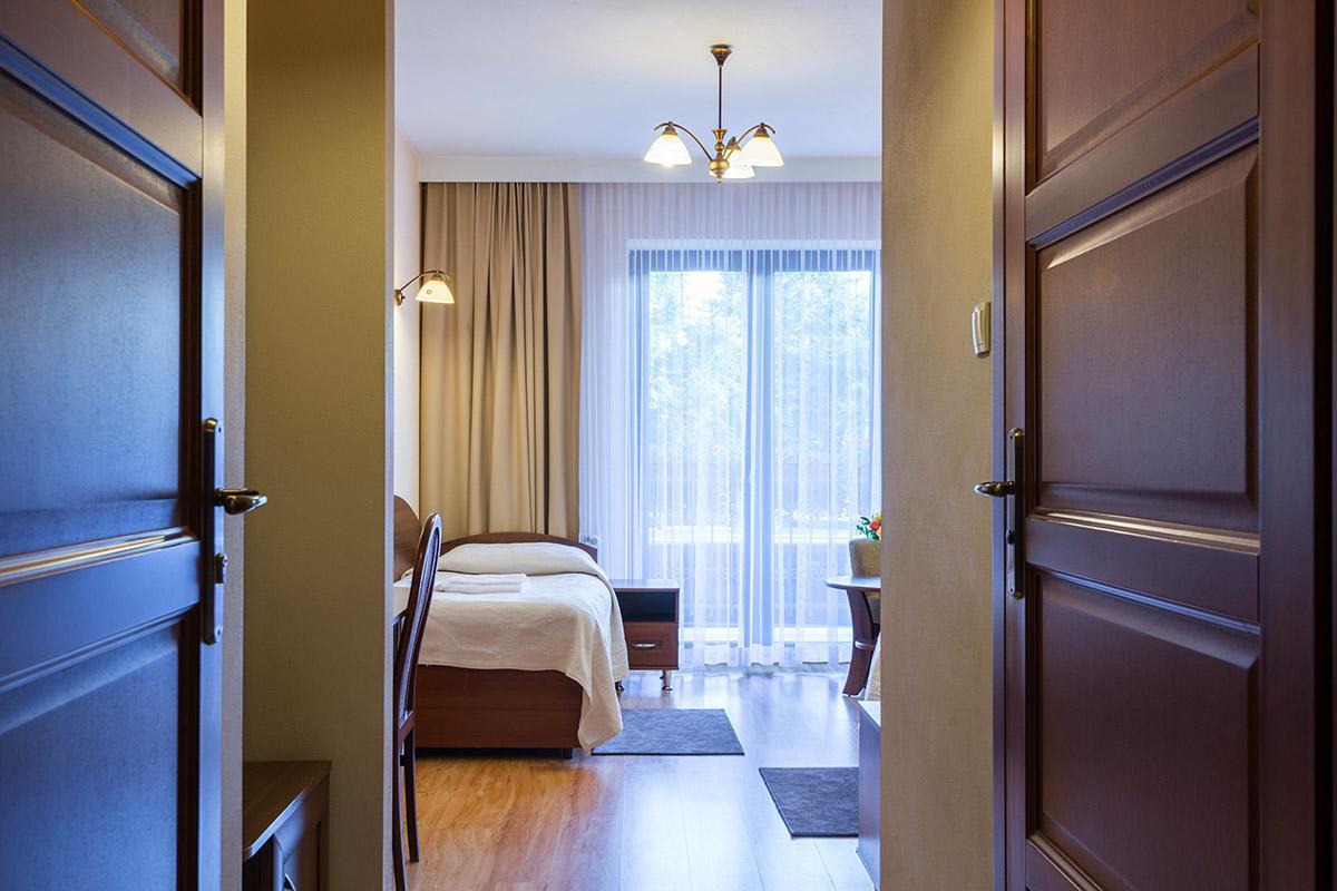 Hotel Victoria オルクシュ エクステリア 写真